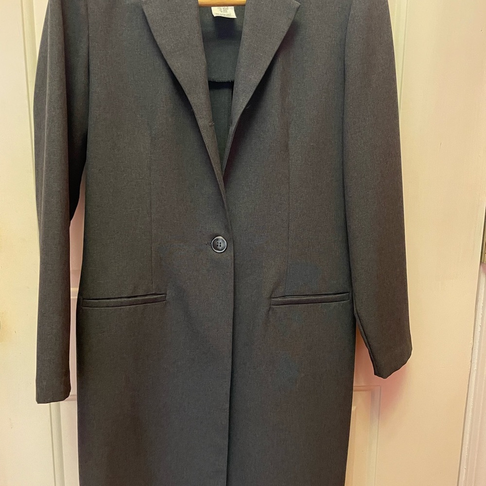 Women’s long grey suit jacket only  by LOIS SYNDER & DANI MAX size 12